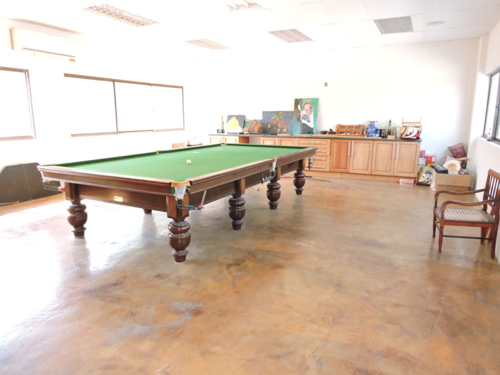 Mixed use farm for sale in Rustenburg Rural - 1RU1752219 Mixed use farm for sale in Rustenburg Rural - 1RU1752219