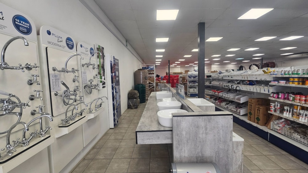 Commercial retail property to rent in Durban - 1DBN1752211