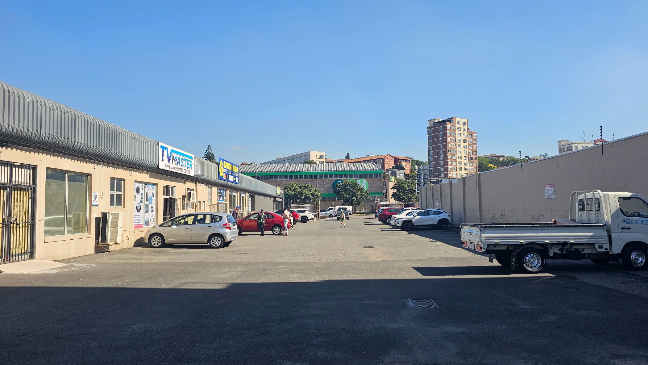 Commercial retail property to rent in Durban - 1DBN1752211