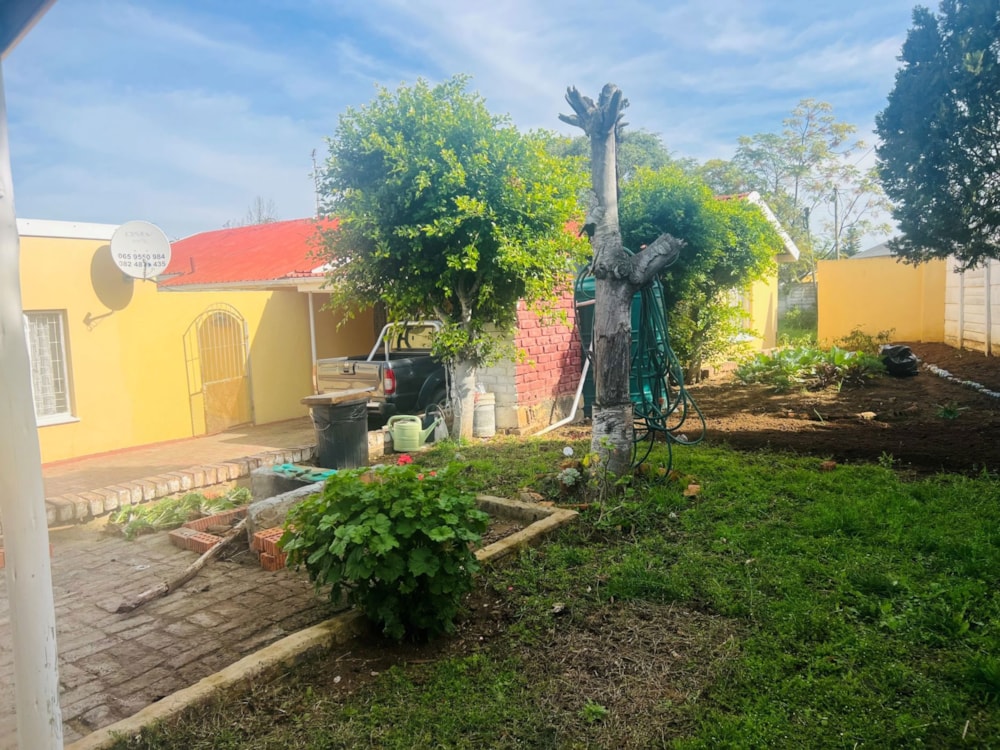 House for sale in King Williams Town (Qonce) - 1MH1752245