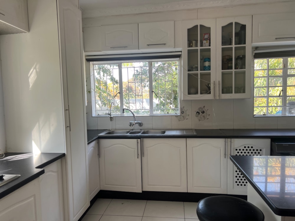 House for sale in Extension 27, Botswana - 3BO1752311 House for sale in Extension 27, Botswana - 3BO1752311