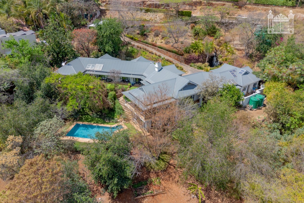 Golf estate house for sale in Borrowdale Brooke, Zimbabwe - 3ZB1752452 Golf estate house for sale in Borrowdale Brooke, Zimbabwe - 3ZB1752452