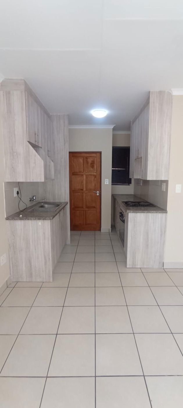 Apartment to rent in Kempton Park - ENL1752396
