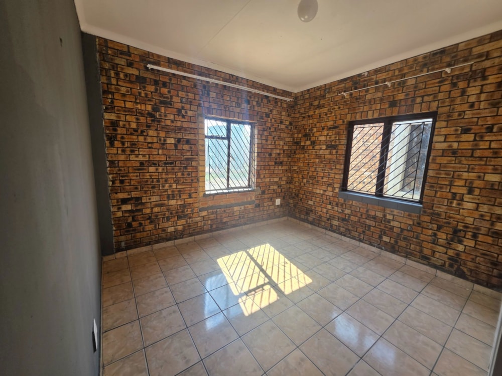 Apartment for sale in Amajuba Park - 1NW1752503 Apartment for sale in Amajuba Park - 1NW1752503