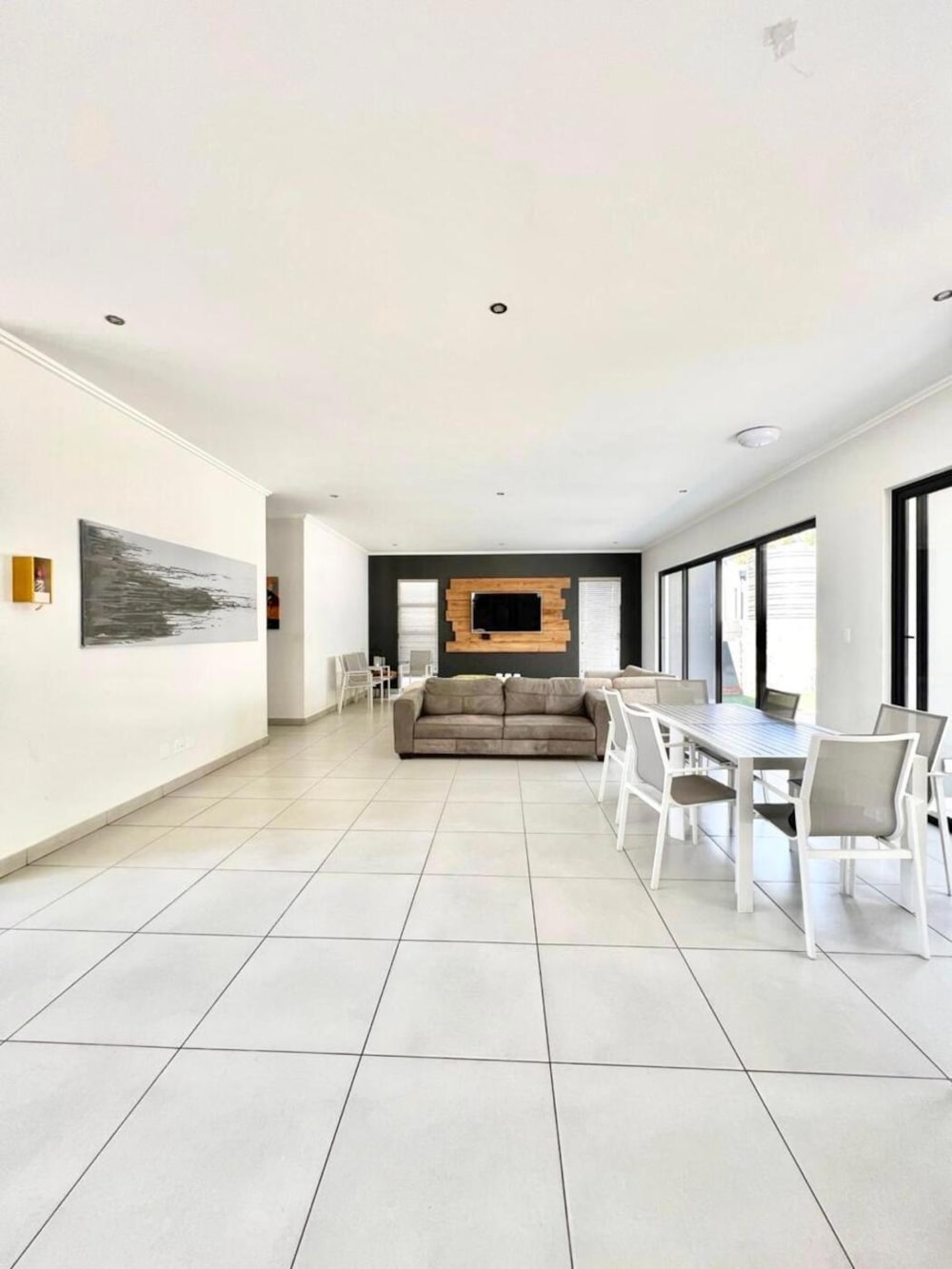 Apartment to rent in Fourways Area - FYL1752477 Apartment to rent in Fourways Area - FYL1752477