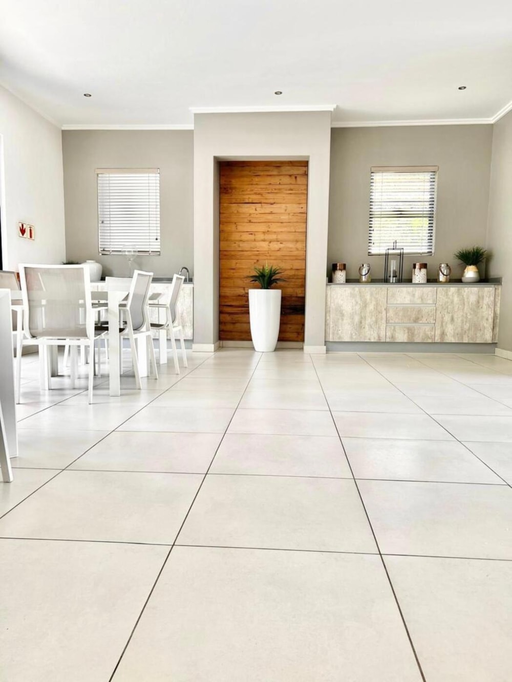 Apartment to rent in Fourways Area - FYL1752477 Apartment to rent in Fourways Area - FYL1752477