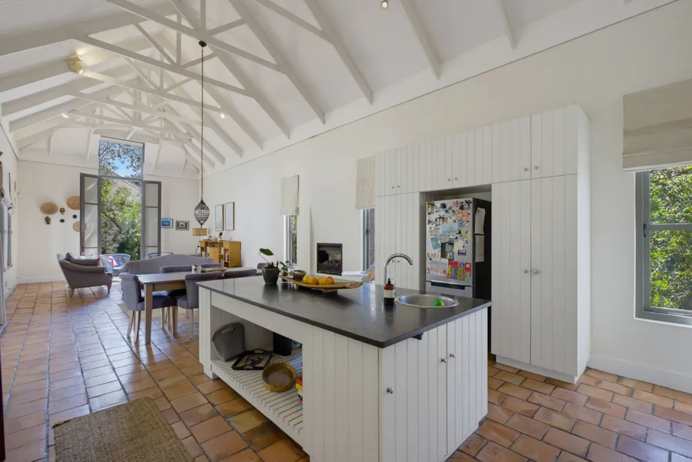 Cottage to rent in Parktown - JBL1752808 Cottage to rent in Parktown - JBL1752808