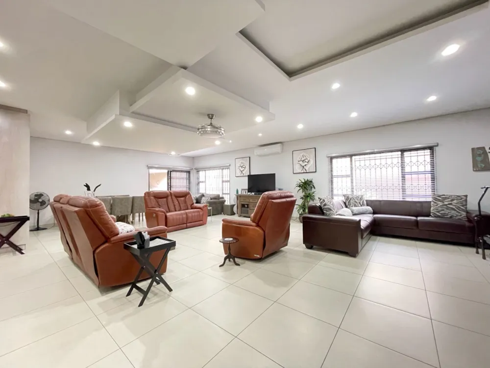Townhouse for sale in  Vanderbijlpark SW 5 - 1VT1752488