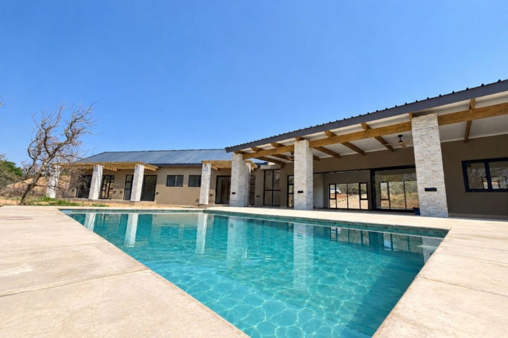 House for sale in Elephant Rock Eco Estate - 1HS1752495 House for sale in Elephant Rock Eco Estate - 1HS1752495