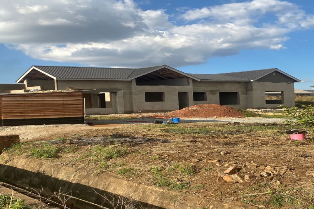 House for sale in Tynwald, Zimbabwe - 3ZB1752502 House for sale in Tynwald, Zimbabwe - 3ZB1752502