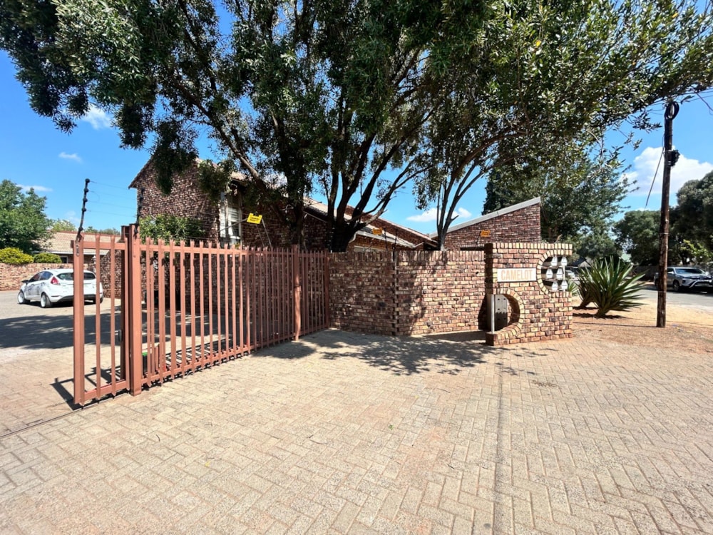 Townhouse for sale in New Park - 1KJ1752509 Townhouse for sale in New Park - 1KJ1752509