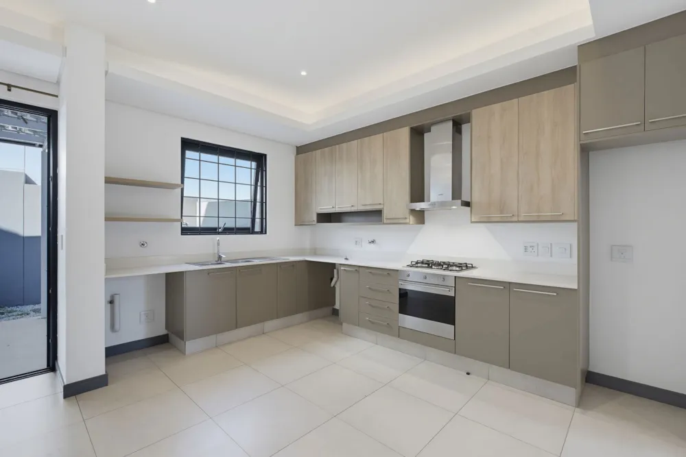 Townhouse to rent in Bryanston - JBL1752571 Townhouse to rent in Bryanston - JBL1752571