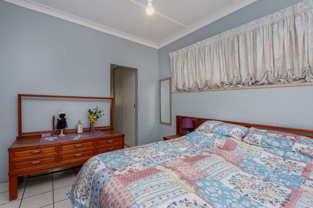 House for sale in The Hill, Johannesburg - 1GV1752575