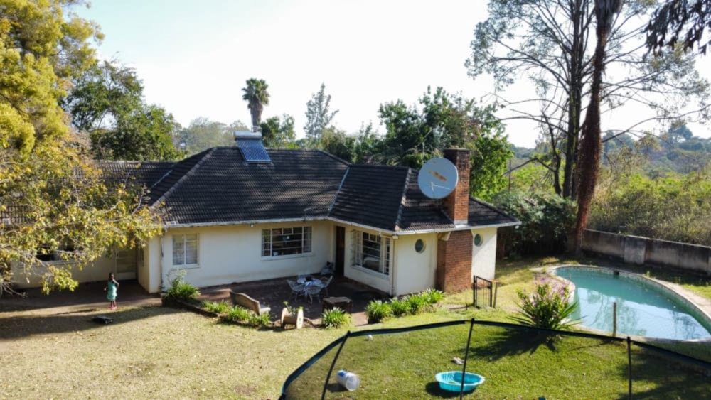 House for sale in Mutare, Zimbabwe - 3ZB1752795 House for sale in Mutare, Zimbabwe - 3ZB1752795