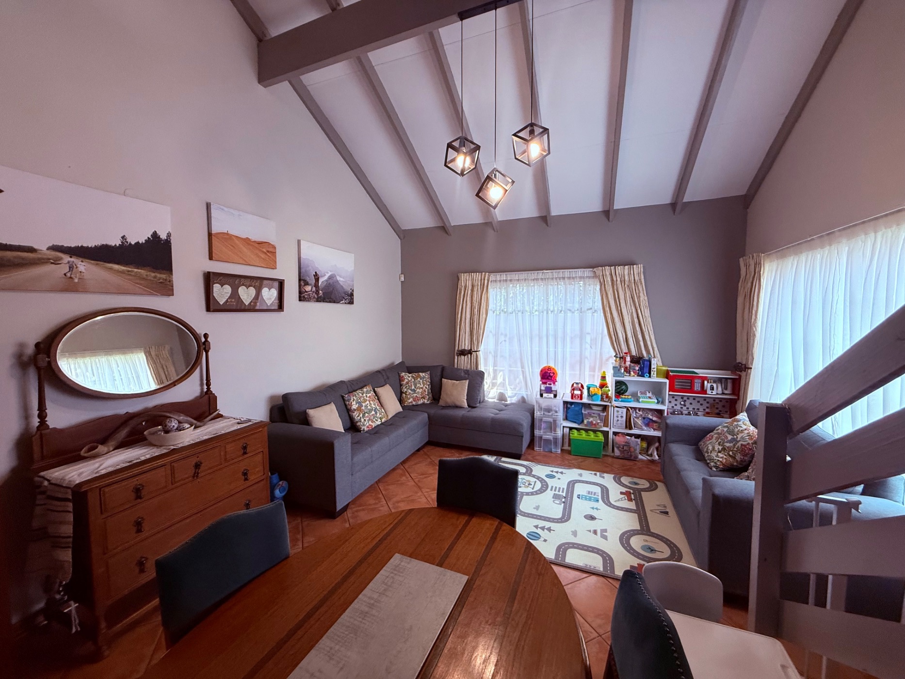 Double-storey house for sale in Faerie Glen - PT1752761