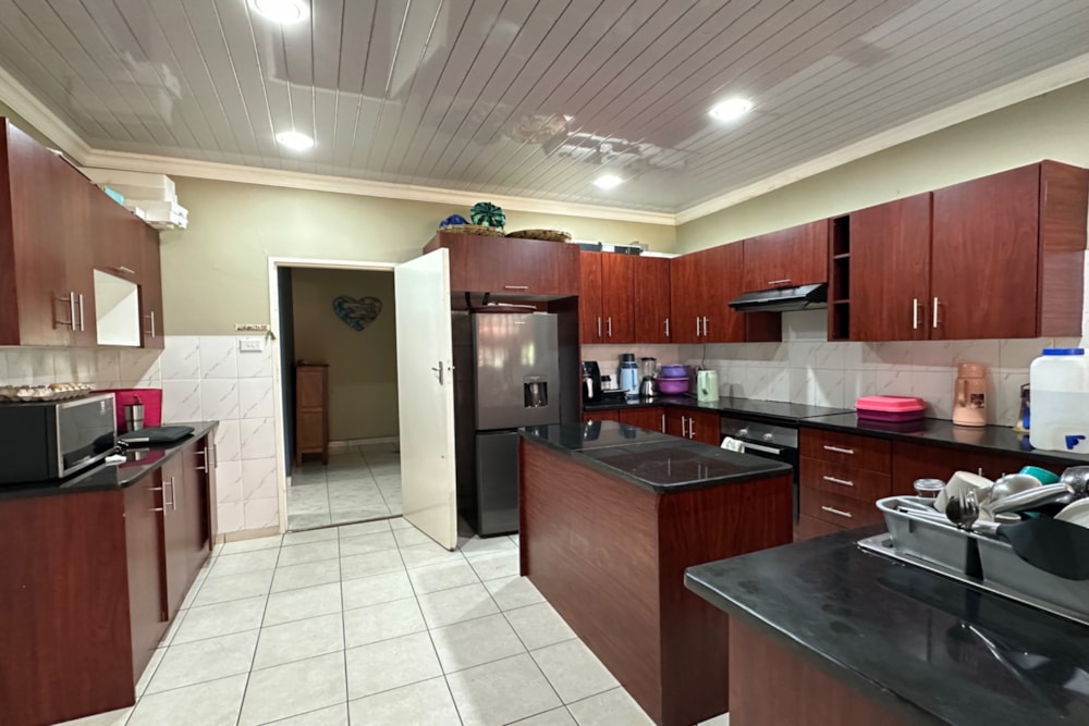 Lifestyle property for sale in Douglasdale, Zimbabwe - 3ZB1752595 Lifestyle property for sale in Douglasdale, Zimbabwe - 3ZB1752595