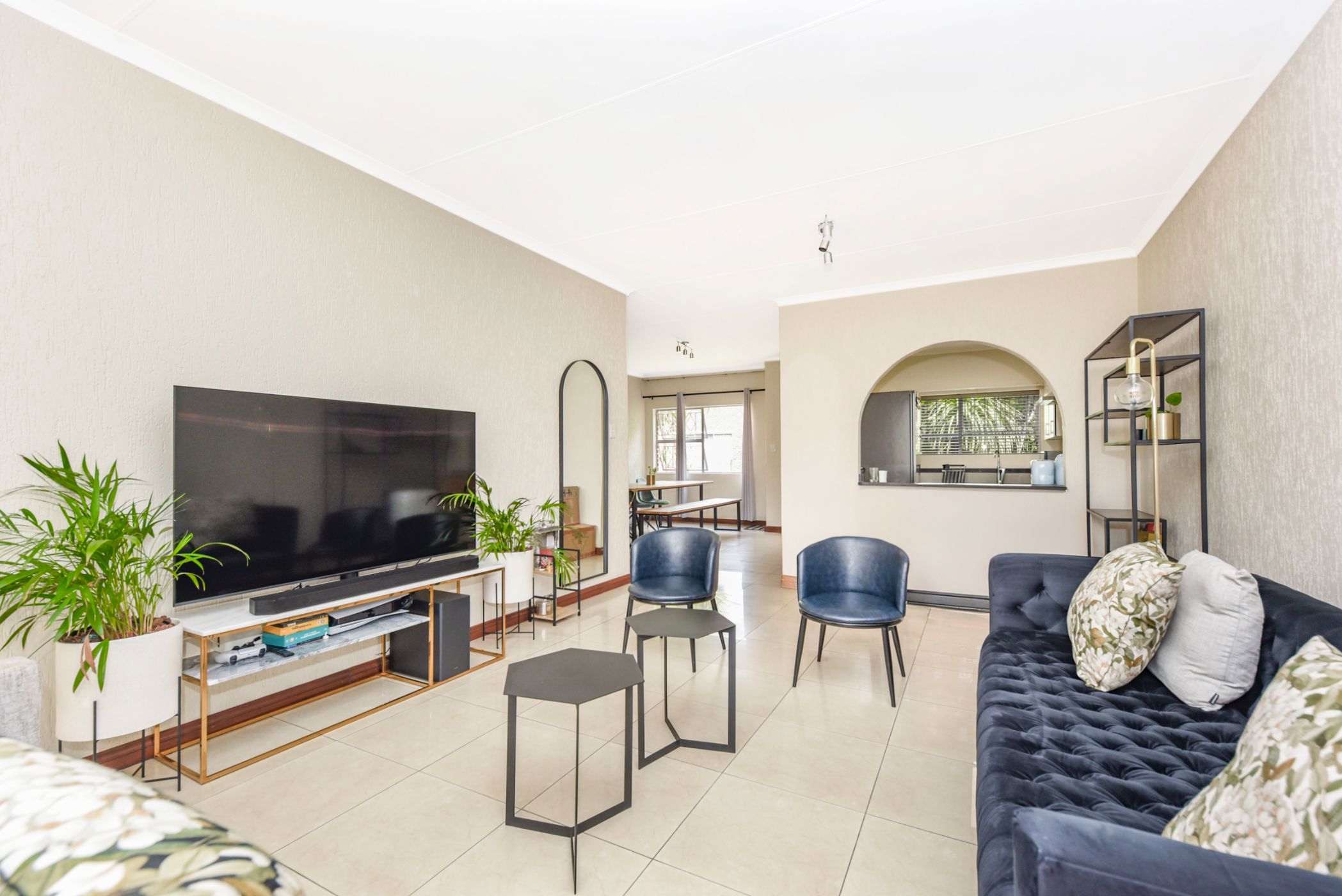 Apartment for sale in Gauteng - HP1752618