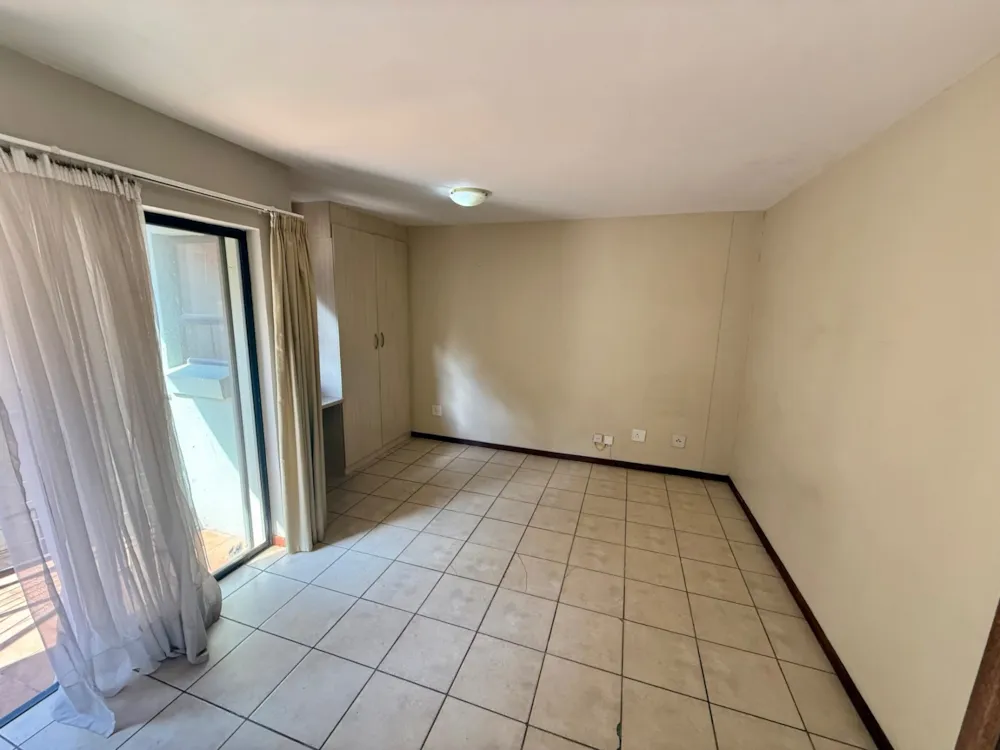 Bachelor apartment for sale in Die Bult, Potchefstroom - 1PCH1752654