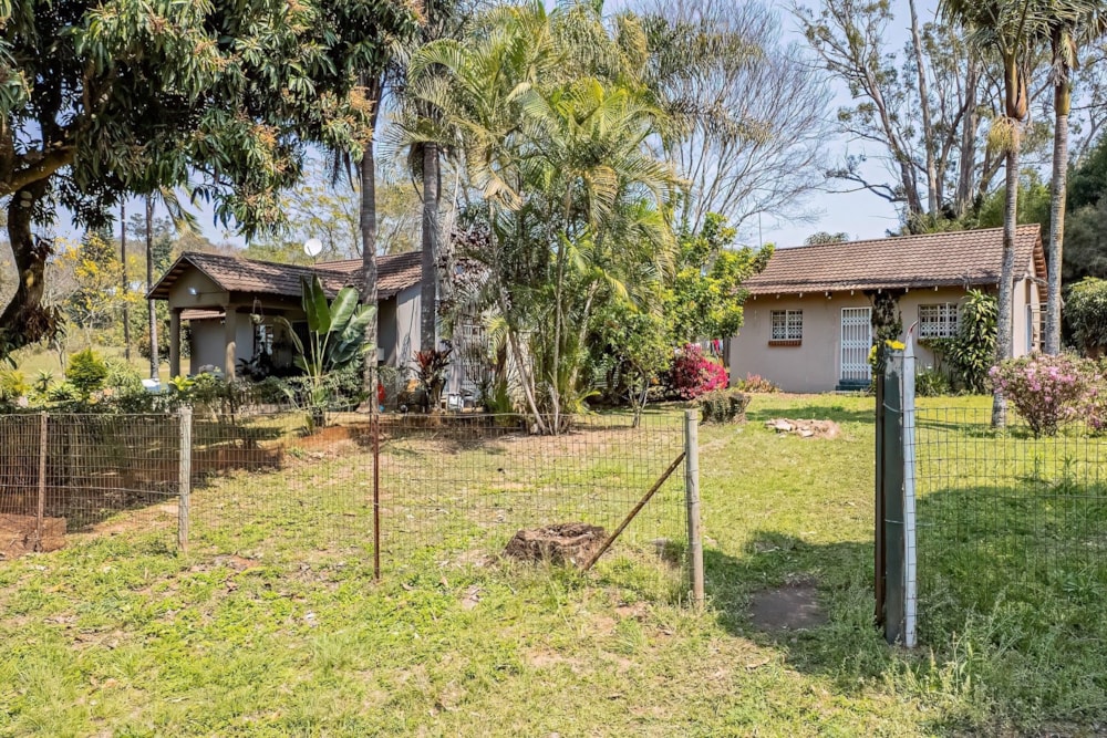 Smallholding for sale in White River AH - 1WR1752915 Smallholding for sale in White River AH - 1WR1752915