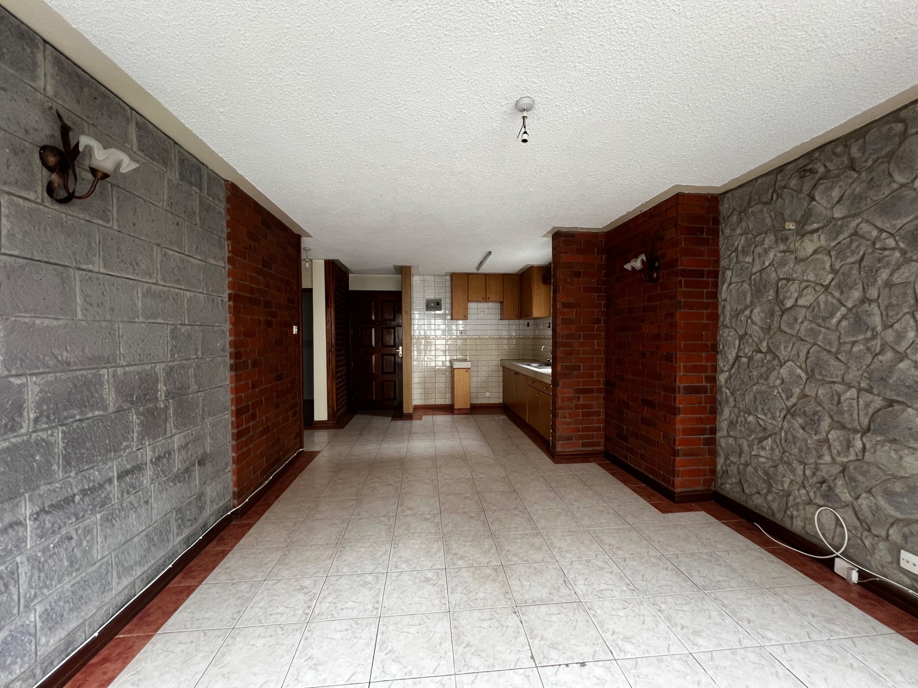 Apartment to rent in Kilimani, Kenya - 3KE1753657