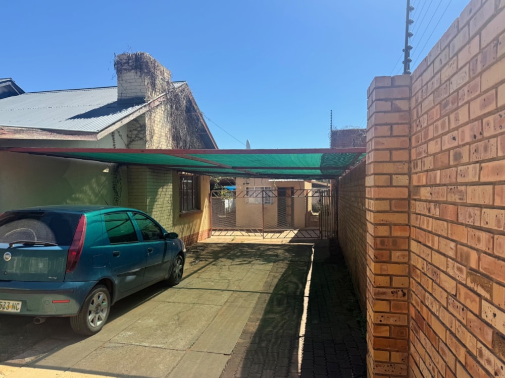 House for sale in Kimberley - 1KJ1752692 House for sale in Kimberley - 1KJ1752692