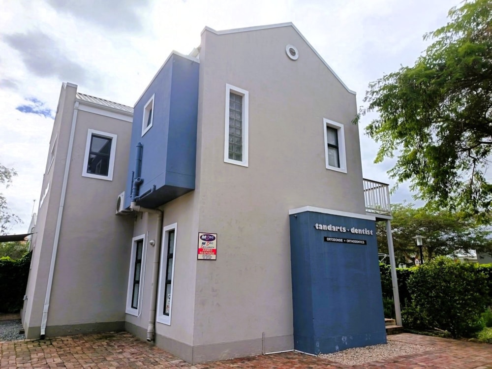 House for sale in Wesbank, Oudtshoorn - 1OU1753228 House for sale in Wesbank, Oudtshoorn - 1OU1753228