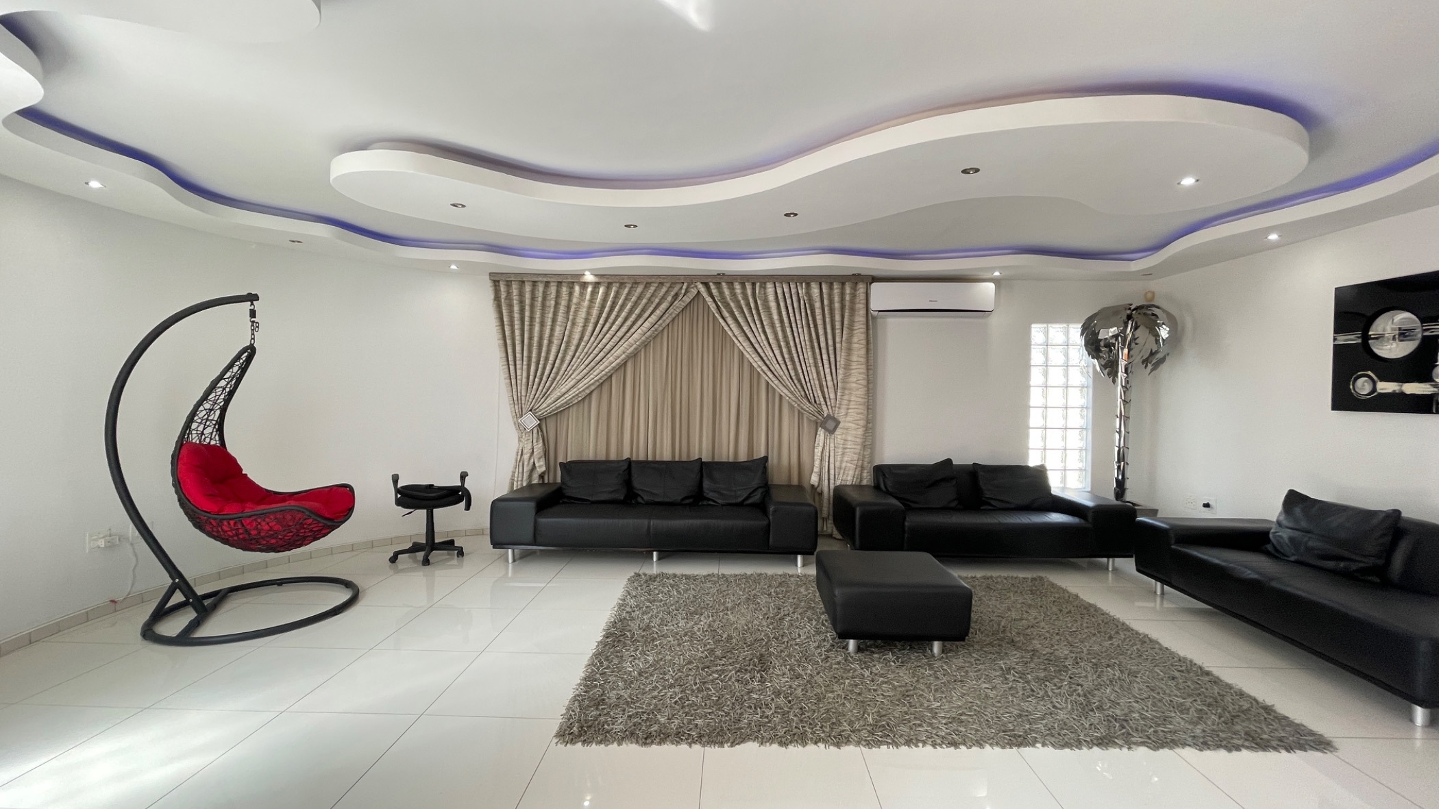 Townhouse to rent in Broadhurst, Botswana - 3BO1752711