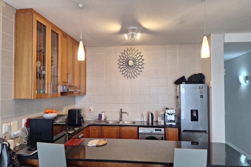 Apartment to rent in Big Bay - 1TV1752735