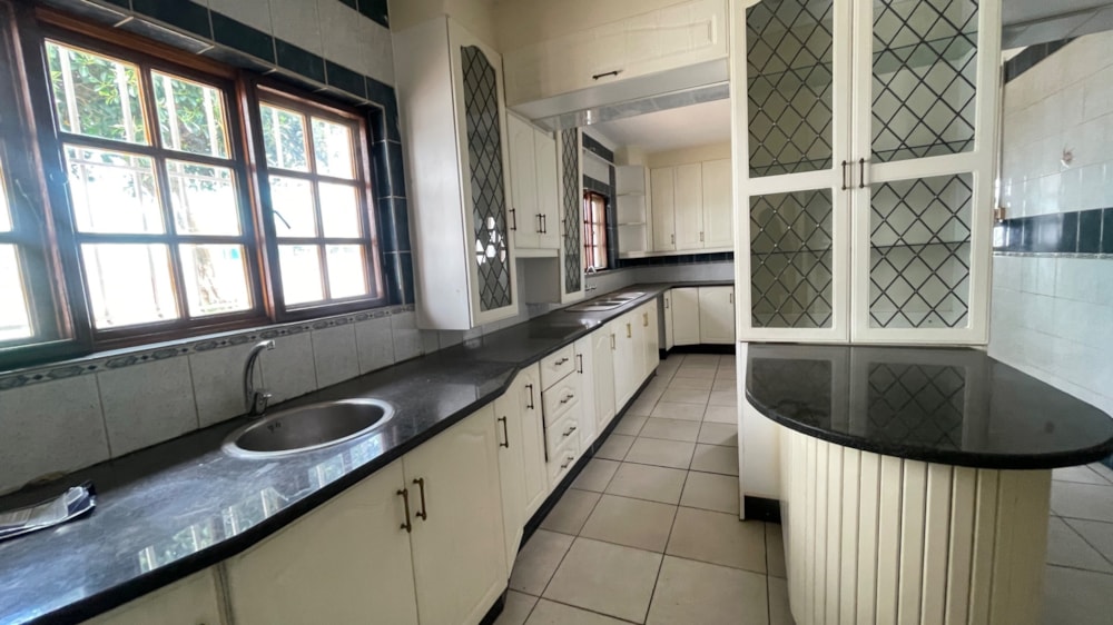 Double-storey house to rent in Gaborone West, Botswana - 3BO1752758