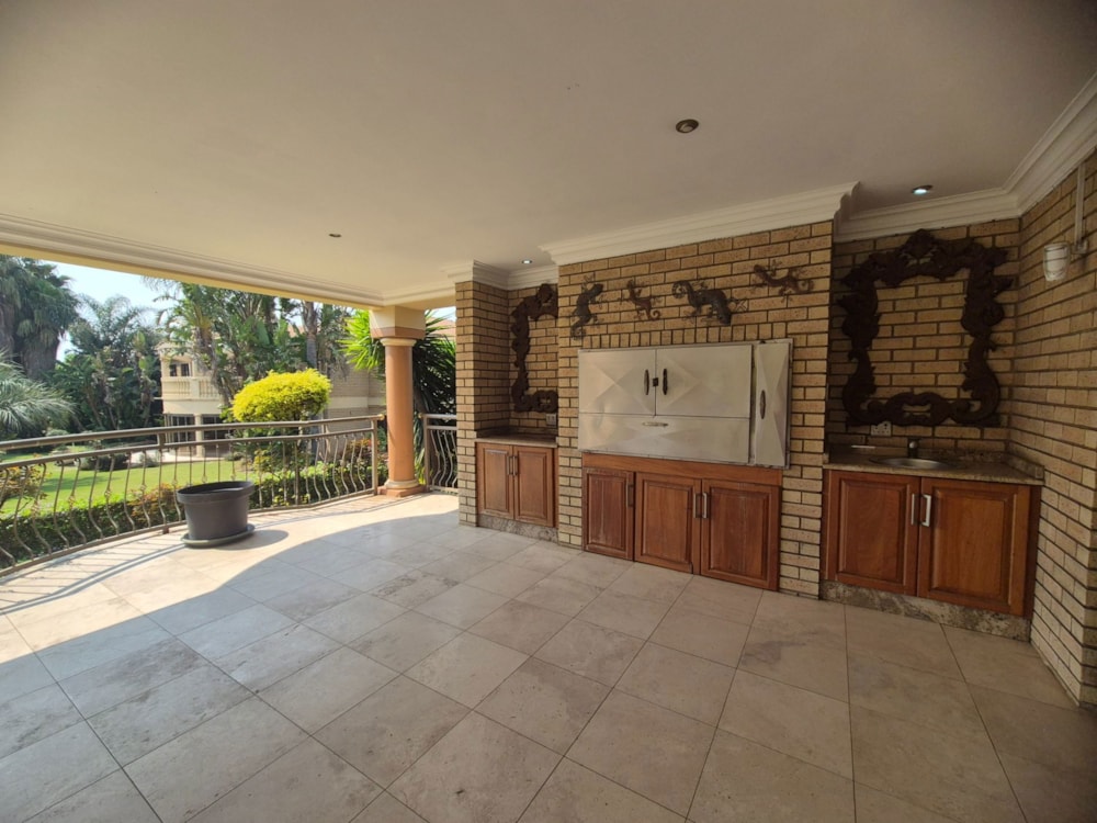 Double-storey house for sale in Aerorand - 1MD1752776