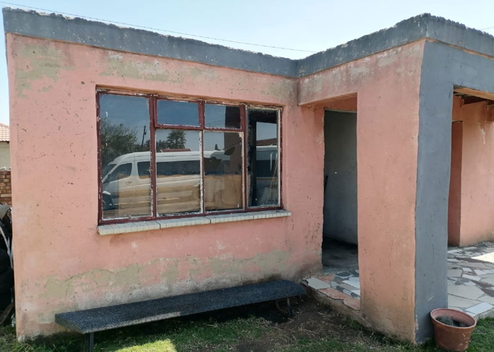 House for sale in Hendrina - 1MD1752787 House for sale in Hendrina - 1MD1752787