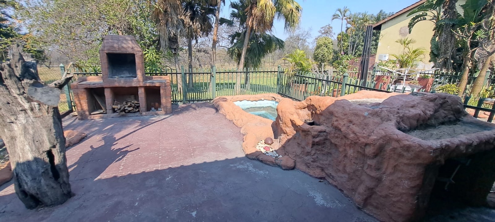 Apartment for sale in Phalaborwa - 1PW1752799