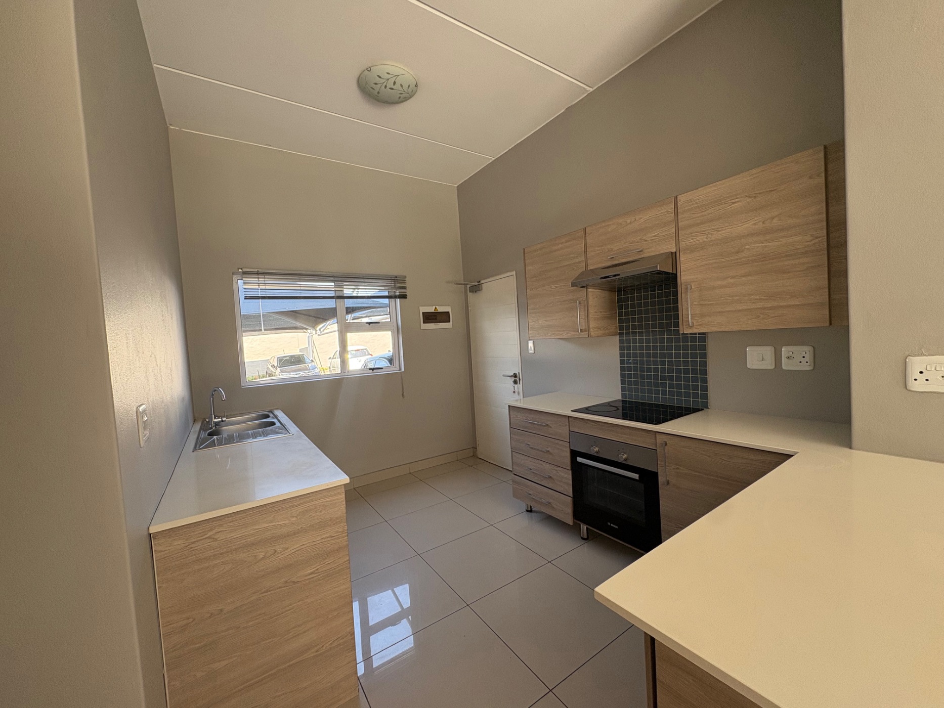 Apartment to rent in Midrand - MDL1752814