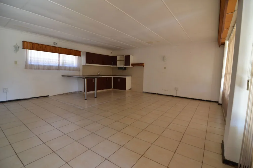 Apartment for sale in Paul Roux - 1BTH1752849