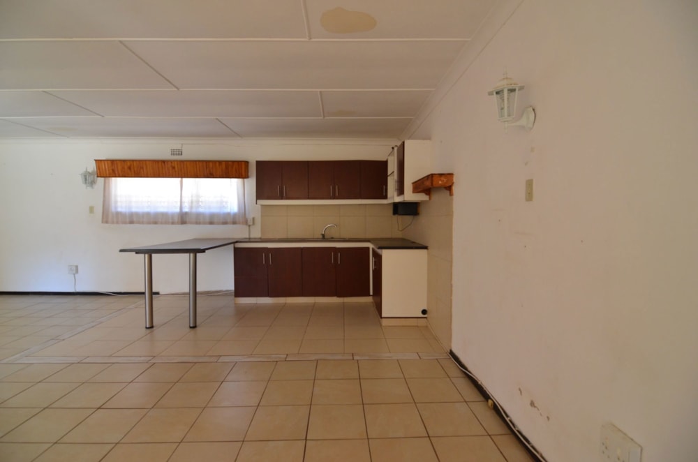 Apartment for sale in Paul Roux - 1BTH1752849 Apartment for sale in Paul Roux - 1BTH1752849