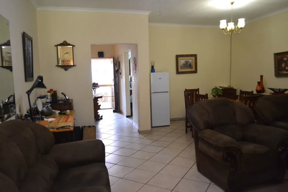 Security complex home for sale in Mookgopong (Naboomspruit) - 1MDM1752889