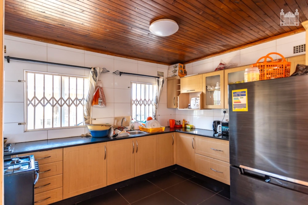 House for sale in Tynwald, Zimbabwe - 3ZB1752943 House for sale in Tynwald, Zimbabwe - 3ZB1752943