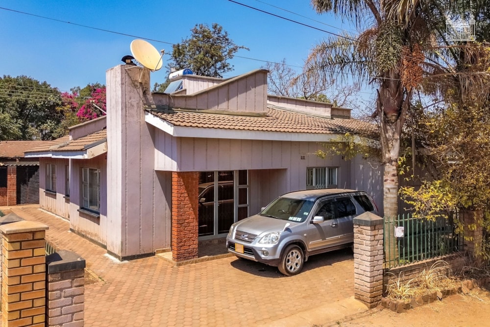House for sale in Tynwald, Zimbabwe - 3ZB1752943 House for sale in Tynwald, Zimbabwe - 3ZB1752943