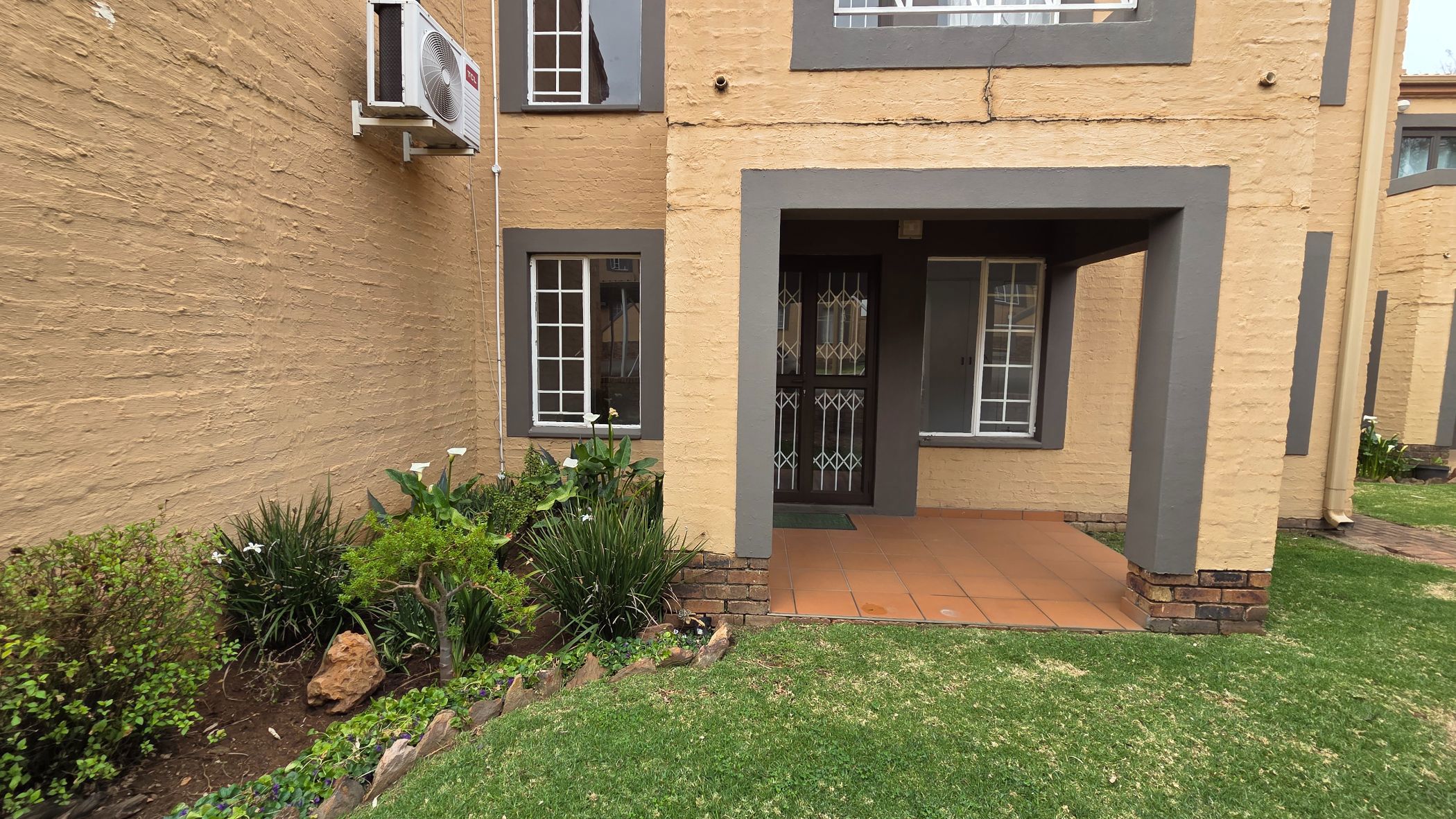 Apartment to rent in Heidelberg, Gauteng - 1SP1753033