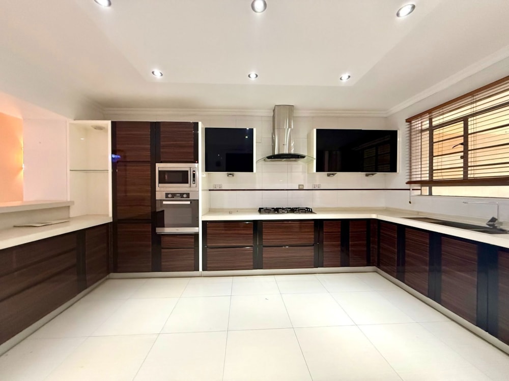 Townhouse to rent in Westlands, Kenya - 3KE1753001 Townhouse to rent in Westlands, Kenya - 3KE1753001