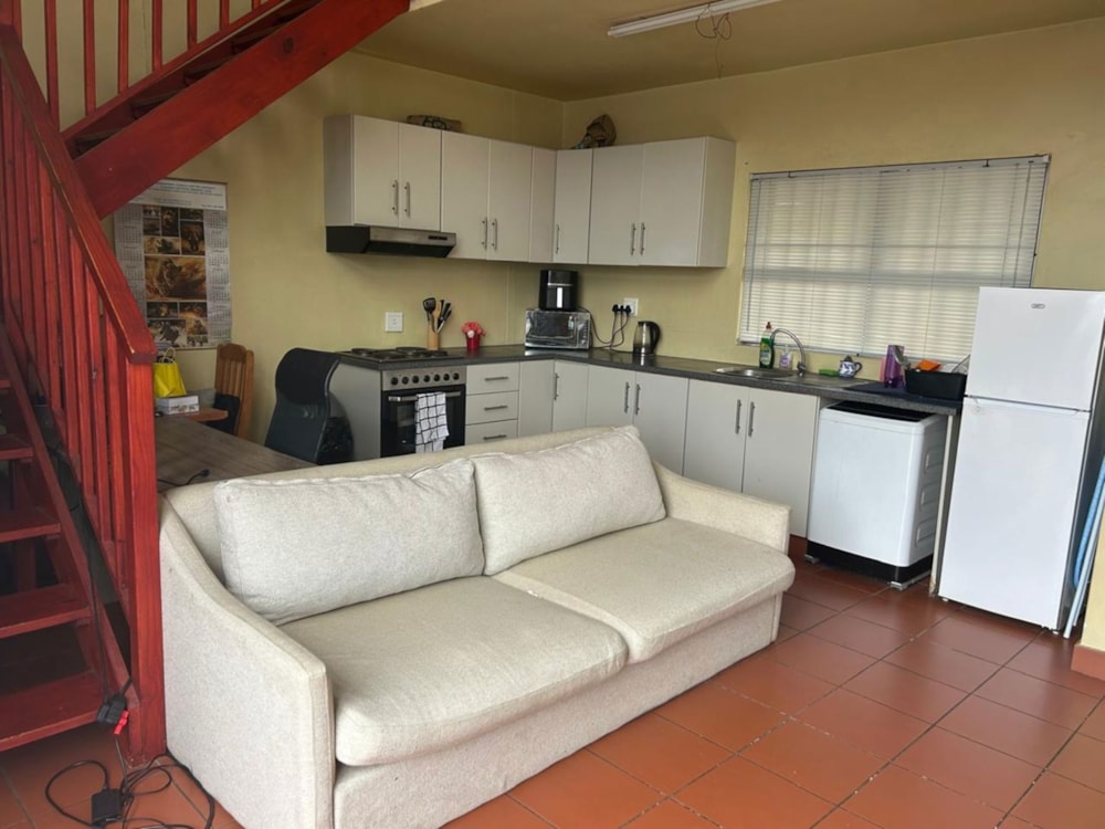 Apartment to rent in Bulwer, Durban - 1DBN1753012 Apartment to rent in Bulwer, Durban - 1DBN1753012
