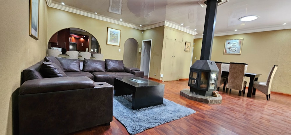 Townhouse for sale in Three Rivers Proper - 1VT1753302 Townhouse for sale in Three Rivers Proper - 1VT1753302