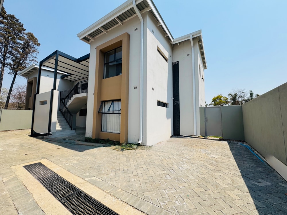 Apartment to rent in Highlands, Zimbabwe - 3ZB1753047