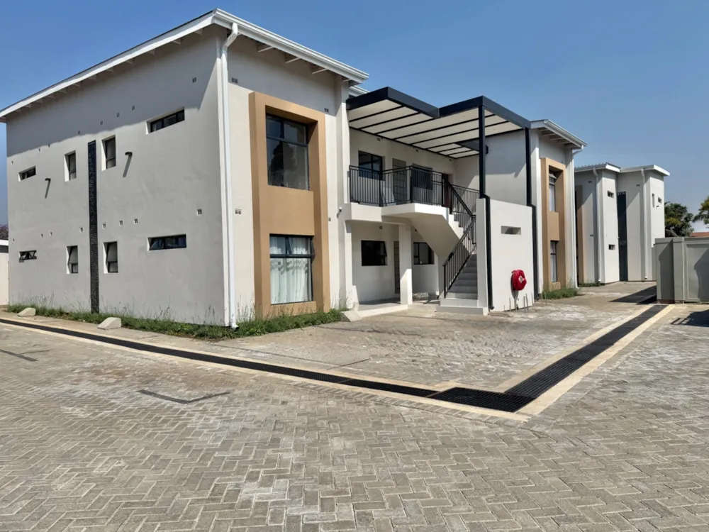 Apartment to rent in Highlands, Zimbabwe - 3ZB1753047