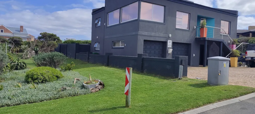 Vacant land for sale in Kleinbaai - 1SW1753161 Vacant land for sale in Kleinbaai - 1SW1753161
