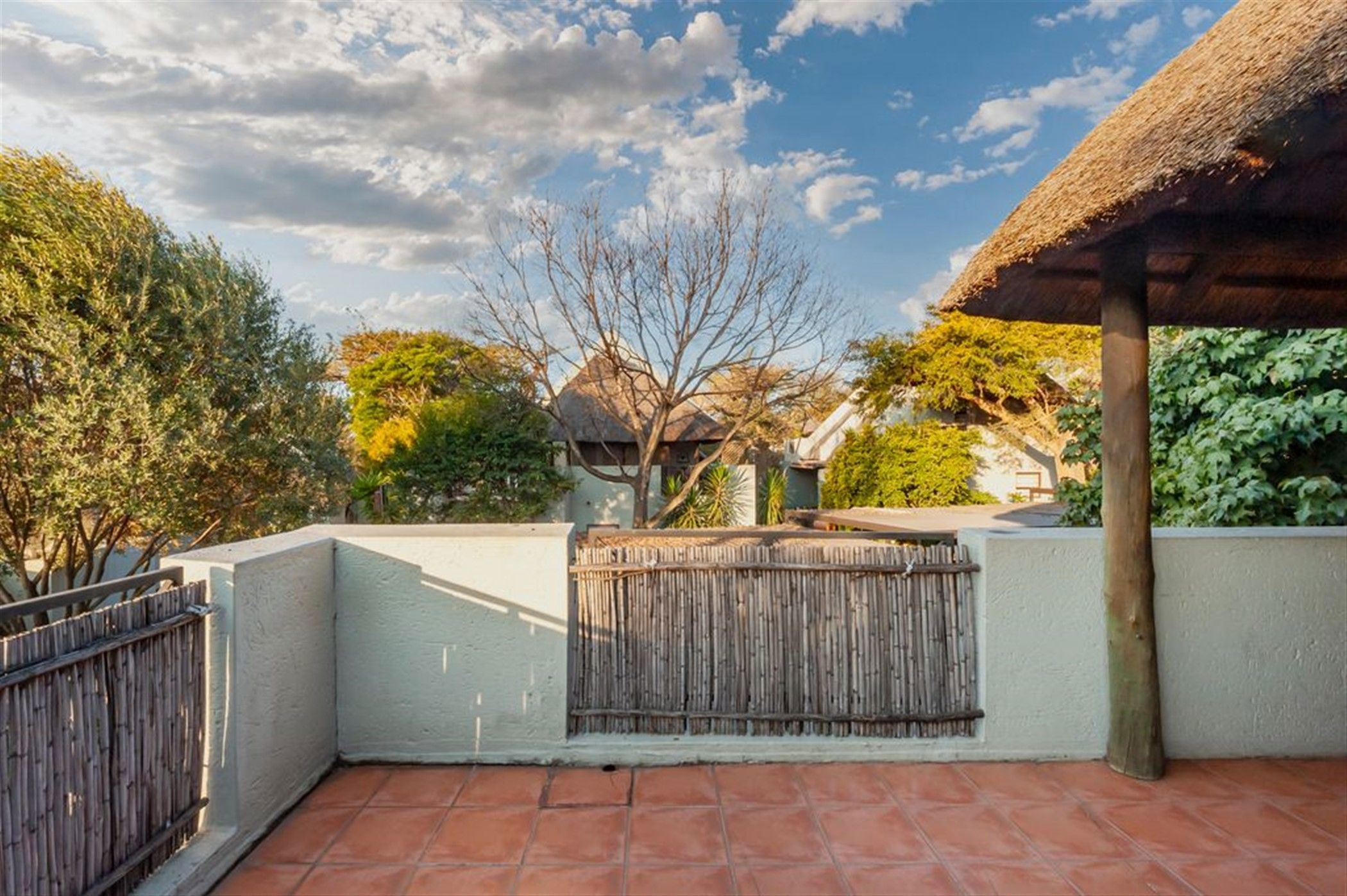 Apartment to rent in Sharonlea - RAL1753139