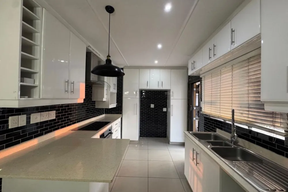 House for sale in Bluff - 1DBN1753200