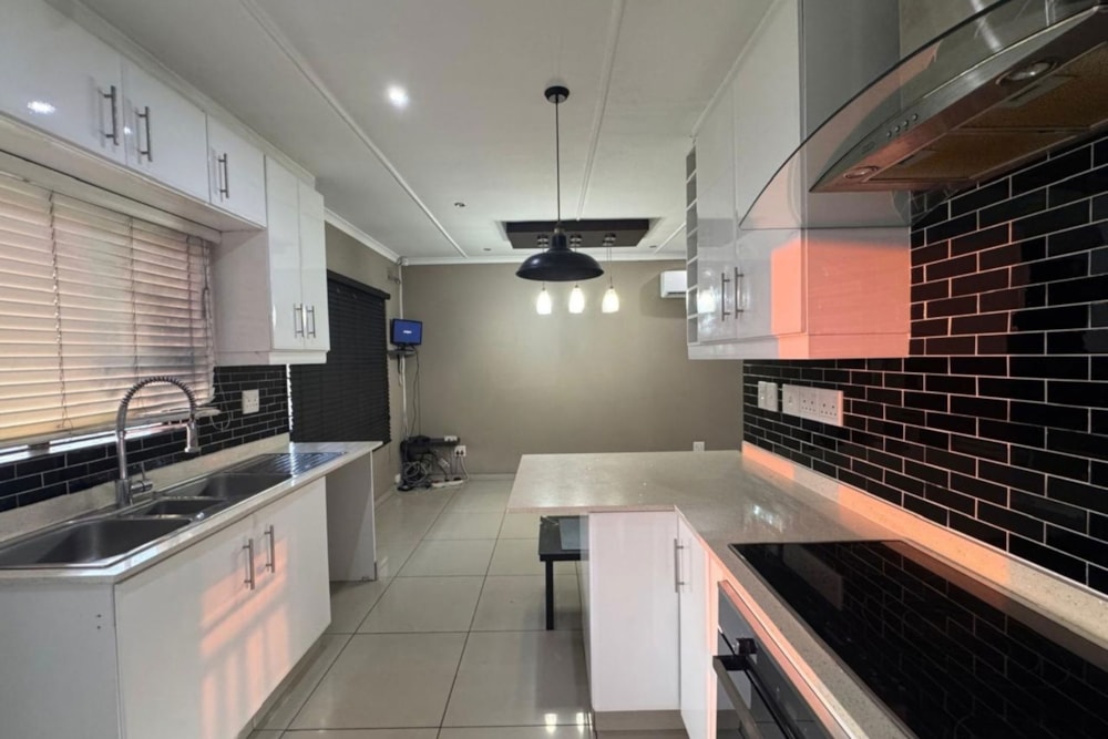 House for sale in Bluff - 1DBN1753200 House for sale in Bluff - 1DBN1753200
