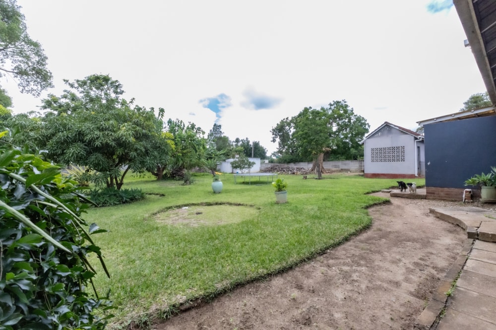 House for sale in Avonlea, Zimbabwe - 3ZB1753205 House for sale in Avonlea, Zimbabwe - 3ZB1753205