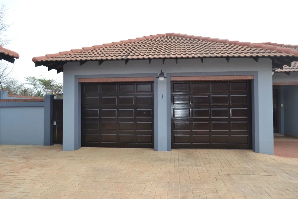 Townhouse for sale in Mookgopong (Naboomspruit) - 1MDM1753236